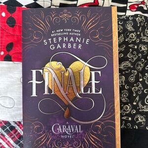 Finale by Stephanie Garber